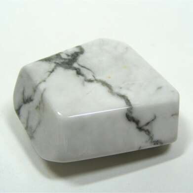 Howlite